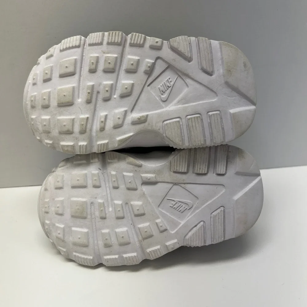 Nike Kids Toddler Air Huarache Grey White Athletic‎ Sneakers Size 4C READ